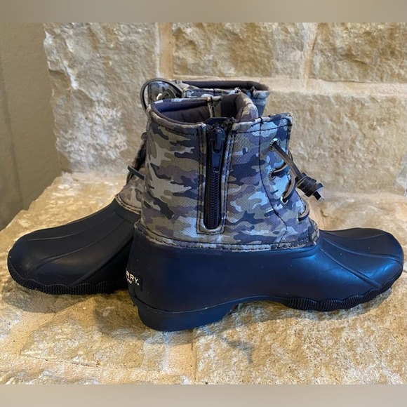 Kids Sperry Duck Boots - Picture 2 of 7